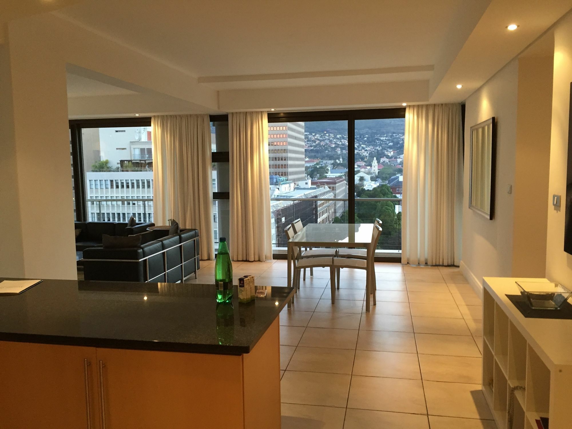 Avenue One Apartments Cape Town Dış mekan fotoğraf